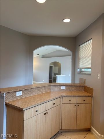 2902 Colin AVE S, Lehigh Acres, FL 33976