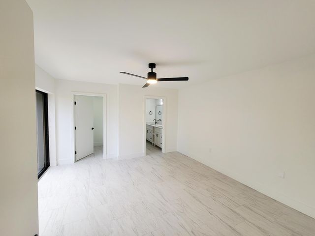 5428 54TH Way, West Palm Beach, FL 33409