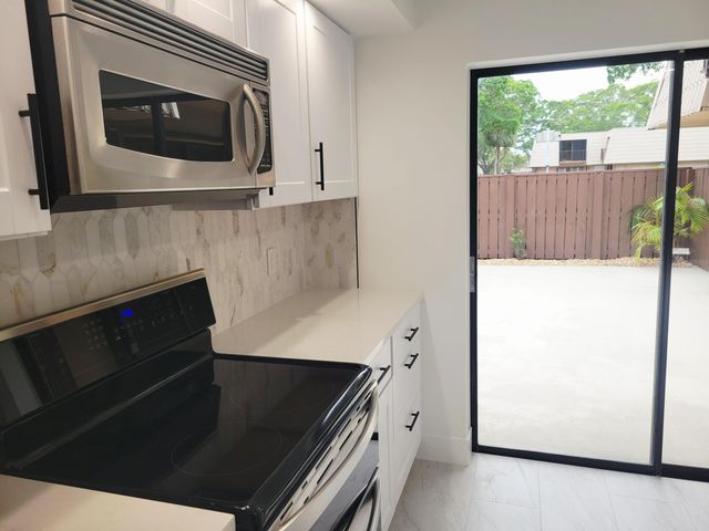 5428 54TH Way, West Palm Beach, FL 33409