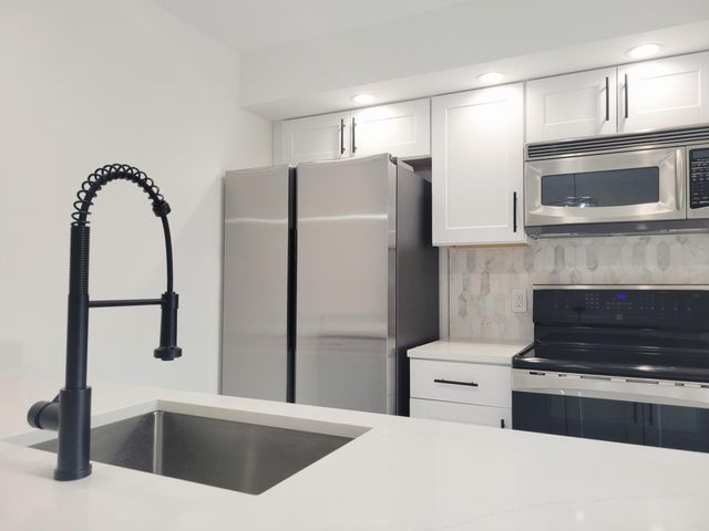 5428 54TH Way, West Palm Beach, FL 33409