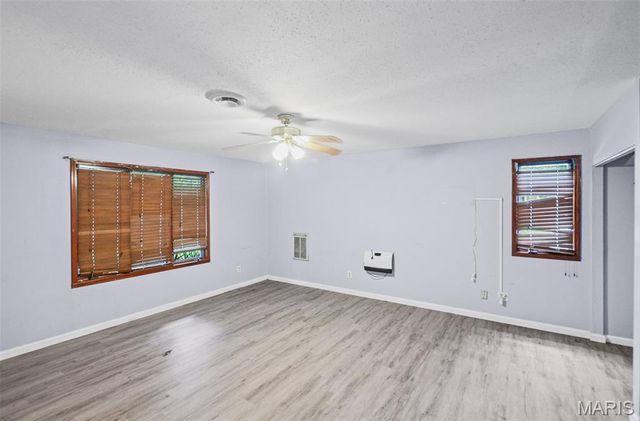 5422 Nelson Avenue, East St Louis, IL 62207