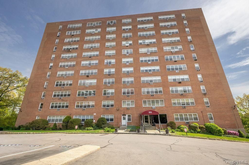 615 Palmer Road 105, Yonkers, NY 10701