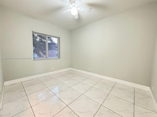 249 NW 8th Ave, Dania Beach, FL 33004