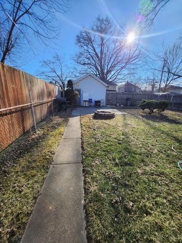 2020 Grand Avenue, Middletown, OH 45044