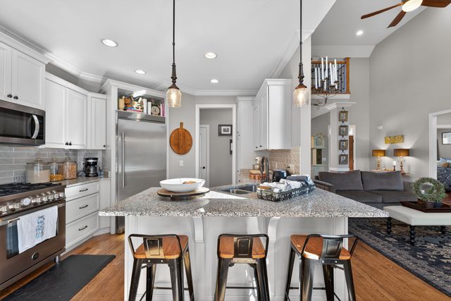 723B Russell St, N, Portland, TN 37148