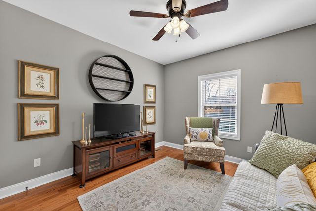 723B Russell St, N, Portland, TN 37148