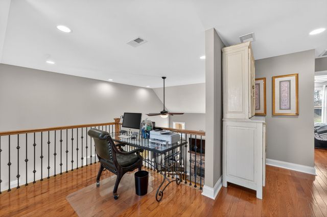 723B Russell St, N, Portland, TN 37148