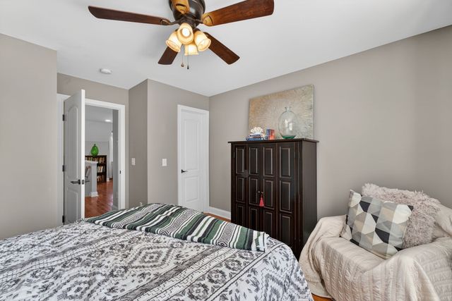 723B Russell St, N, Portland, TN 37148