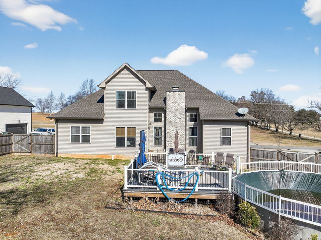 723B Russell St, N, Portland, TN 37148