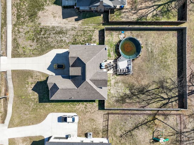 723B Russell St, N, Portland, TN 37148