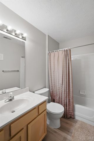 120 Carrington Lane, Loveland, OH 45140