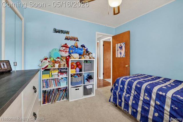 29911 Macintyre Street, Livonia, MI 48150