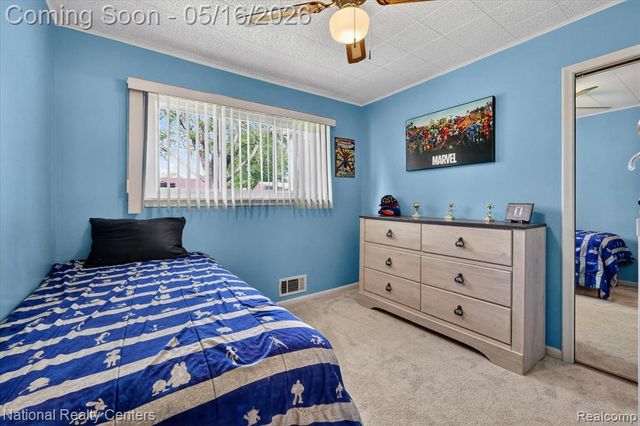 29911 Macintyre Street, Livonia, MI 48150
