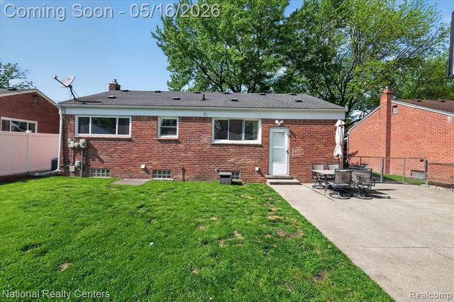 29911 Macintyre Street, Livonia, MI 48150