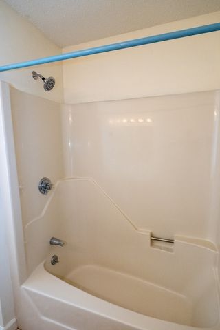 78 Laurelwood Dr 78, Hopedale, MA 01747
