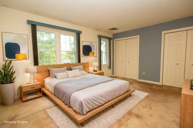 78 Laurelwood Dr 78, Hopedale, MA 01747