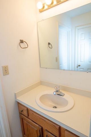 78 Laurelwood Dr 78, Hopedale, MA 01747