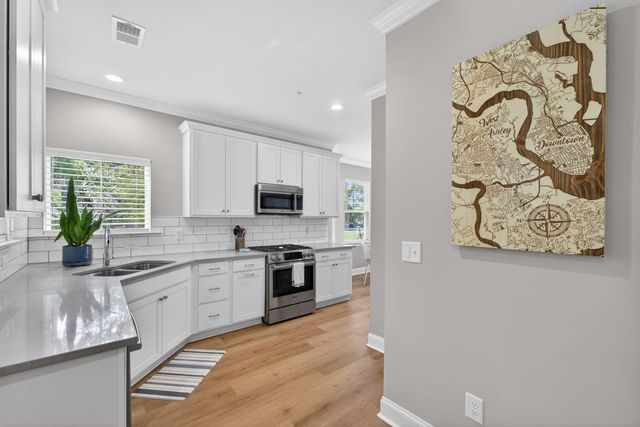 410 Carolina Cherry Unit 202, Charleston, SC 29414