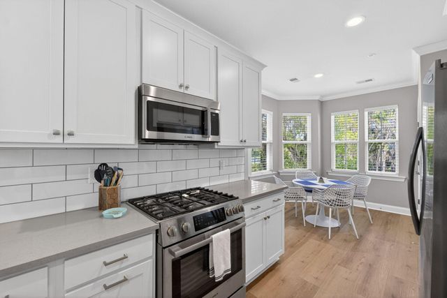 410 Carolina Cherry Unit 202, Charleston, SC 29414