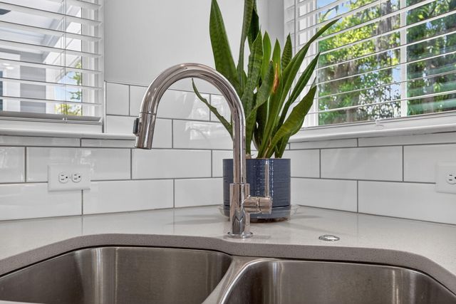 410 Carolina Cherry Unit 202, Charleston, SC 29414