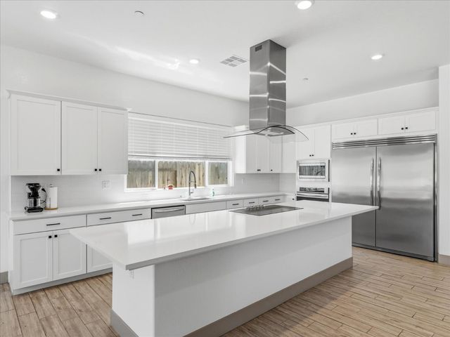 20112 Siena Drive, Friant, CA 93626