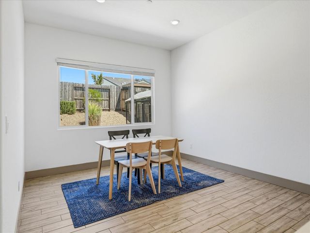 20112 Siena Drive, Friant, CA 93626