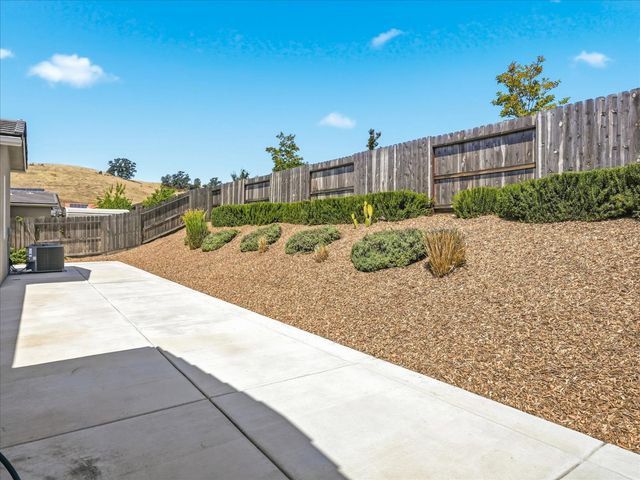 20112 Siena Drive, Friant, CA 93626