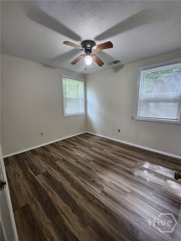1524 Laberta Court, Savannah, GA 31406
