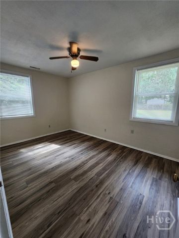 1524 Laberta Court, Savannah, GA 31406