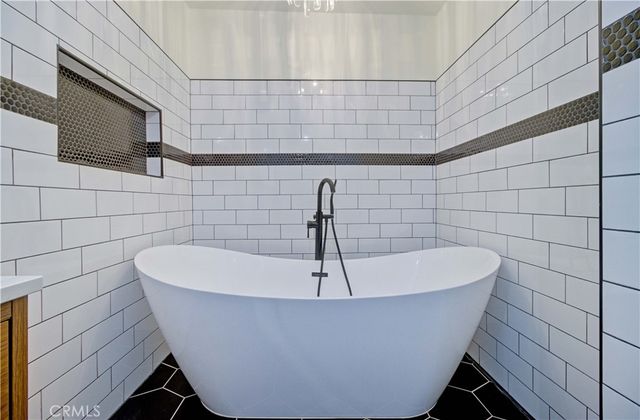 19521 Rainbow Court, Cerritos, CA 90703