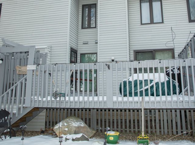 2330 Dusty Rd, Waterloo, IA 50701