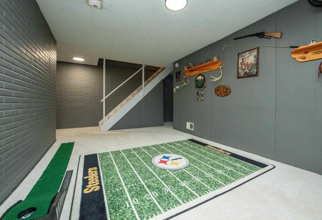 2330 Dusty Rd, Waterloo, IA 50701