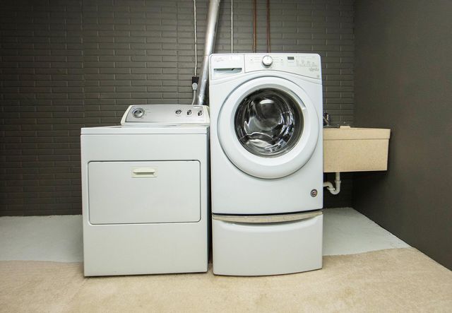 2330 Dusty Rd, Waterloo, IA 50701