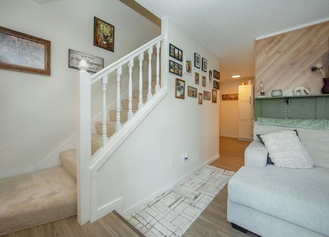 2330 Dusty Rd, Waterloo, IA 50701