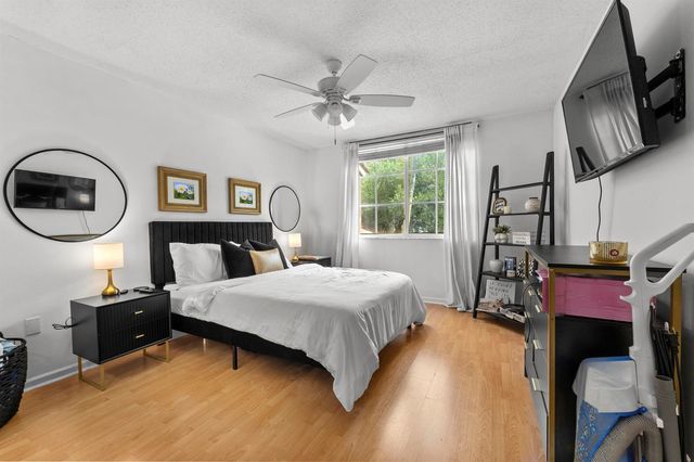 4812 N State Road 7 12205, Coconut Creek, FL 33073