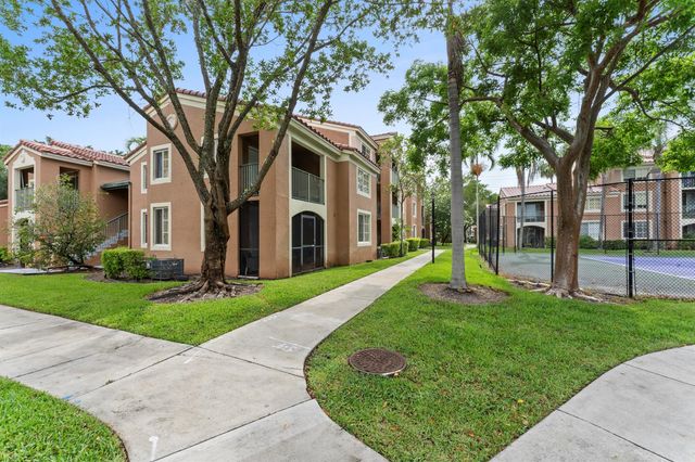 4812 N State Road 7 12205, Coconut Creek, FL 33073