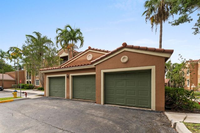 4812 N State Road 7 12205, Coconut Creek, FL 33073
