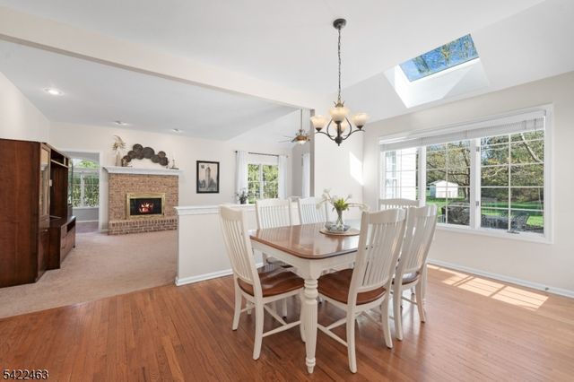 15 Montfort Dr, Montgomery Twp., NJ 08502