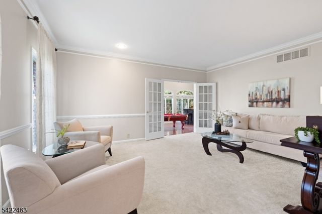 15 Montfort Dr, Montgomery Twp., NJ 08502