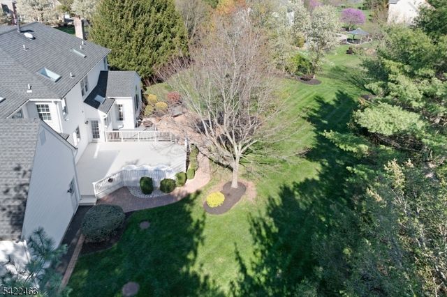 15 Montfort Dr, Montgomery Twp., NJ 08502