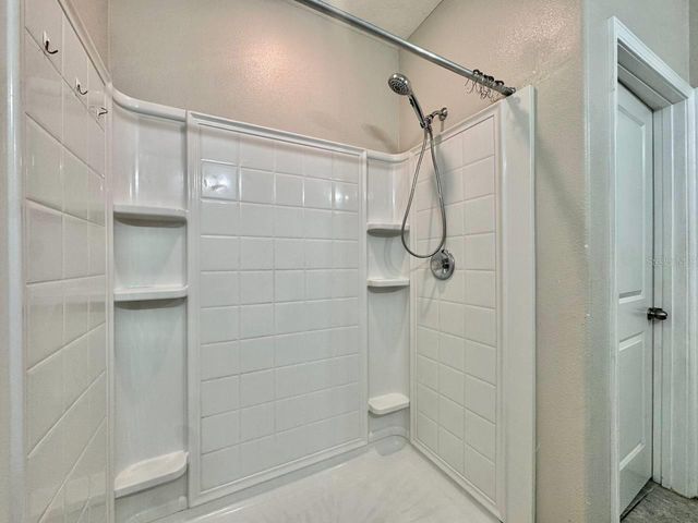 6533 TRENT CREEK DRIVE, Sun City Center, FL 33573