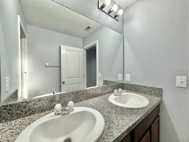 6533 TRENT CREEK DRIVE, Sun City Center, FL 33573