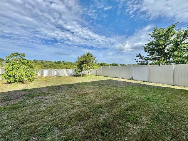 6533 TRENT CREEK DRIVE, Sun City Center, FL 33573