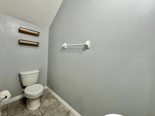 6533 TRENT CREEK DRIVE, Sun City Center, FL 33573