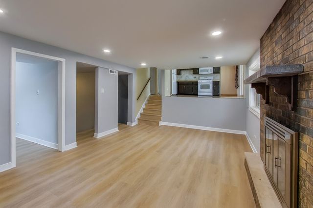 12300 S Austin Avenue, Palos Heights, IL 60463