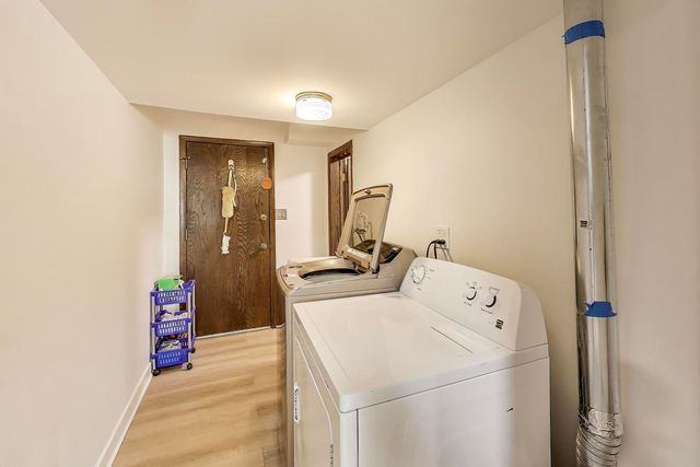 12300 S Austin Avenue, Palos Heights, IL 60463