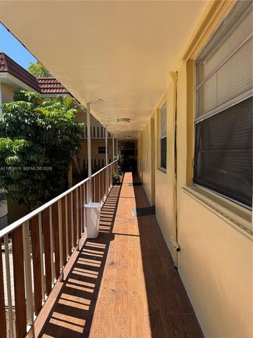13655 NE 10th Avenue 208, North Miami, FL 33161