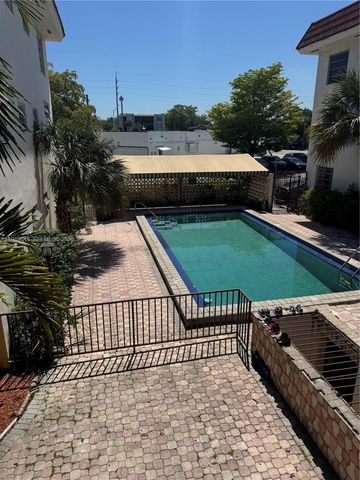 13655 NE 10th Avenue 208, North Miami, FL 33161