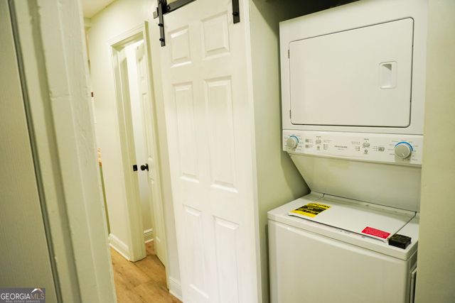 1875 Dunlap Avenue, East Point, GA 30344