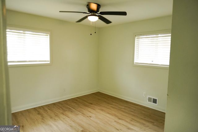 1875 Dunlap Avenue, East Point, GA 30344